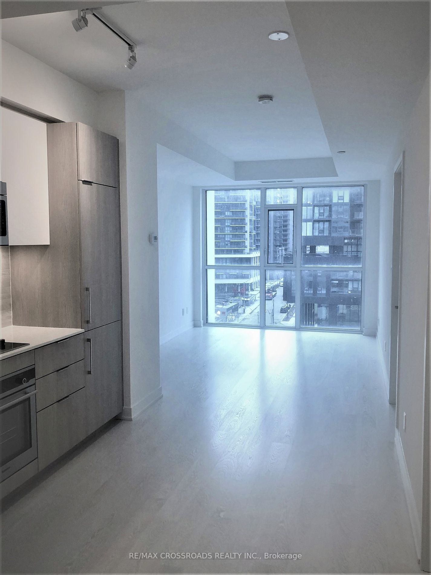 50 Ordnance St, unit 604 for sale - image #9