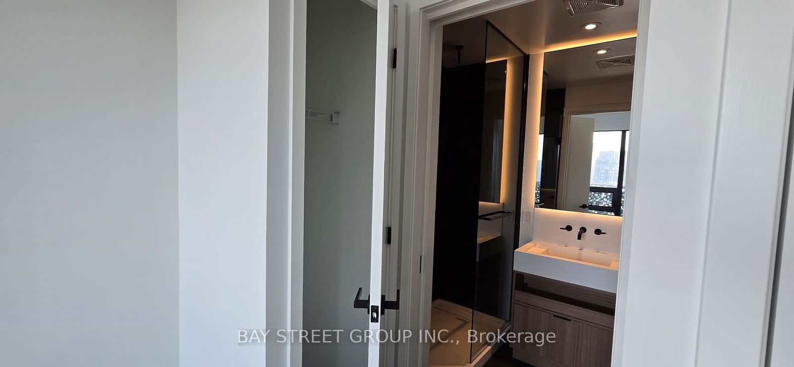 55 Charles St E, unit 3005 for rent - image #13