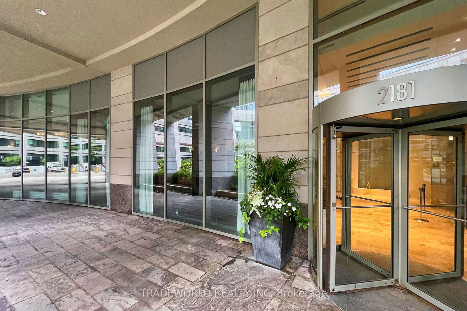 2181 Yonge St, unit 1703 for sale