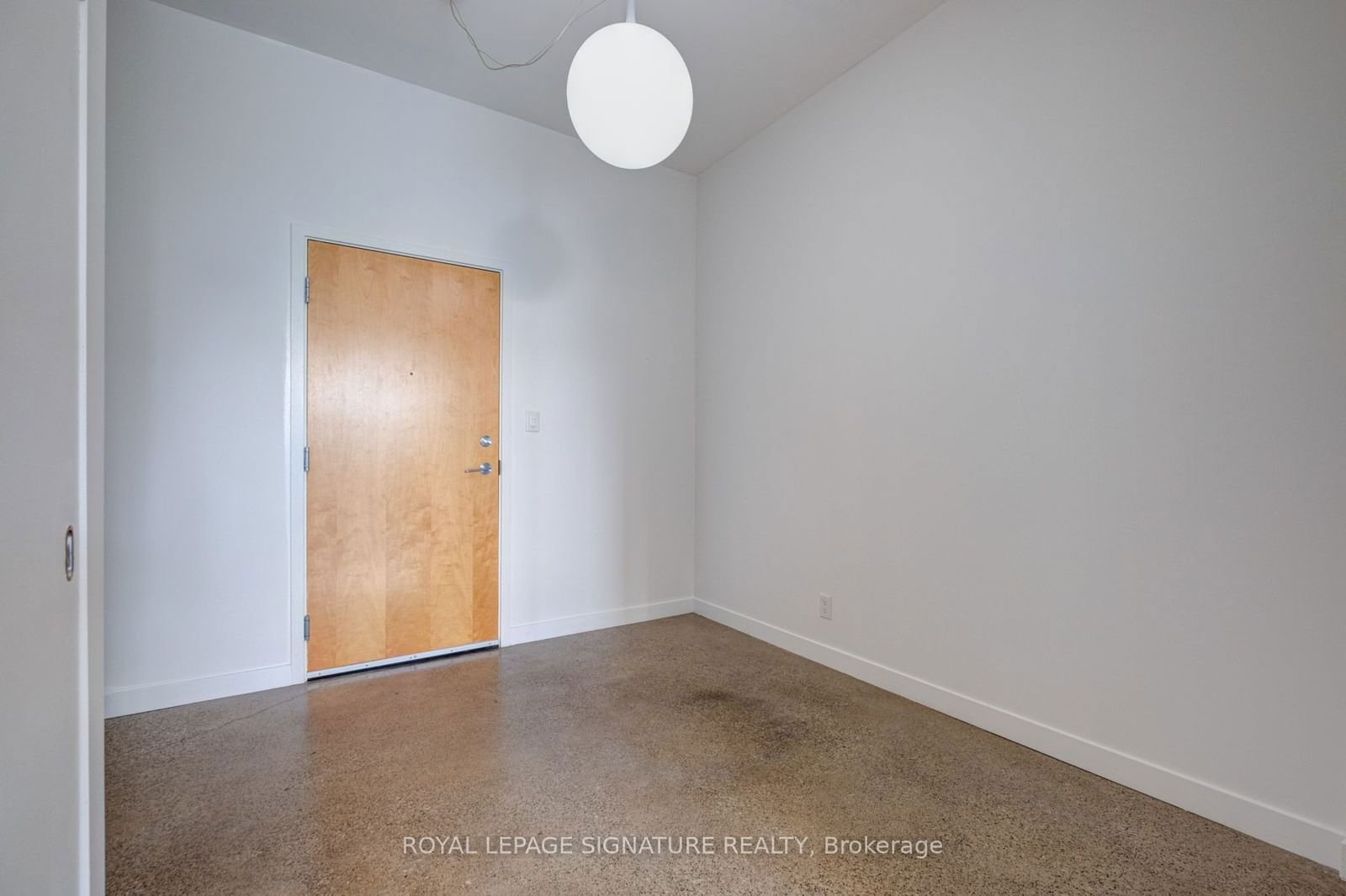 510 King St E, unit 723 for rent - image #13