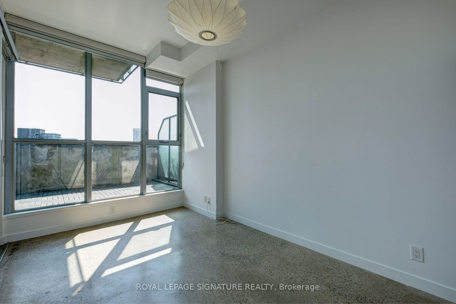 510 King St E, unit 723 for rent - image #17