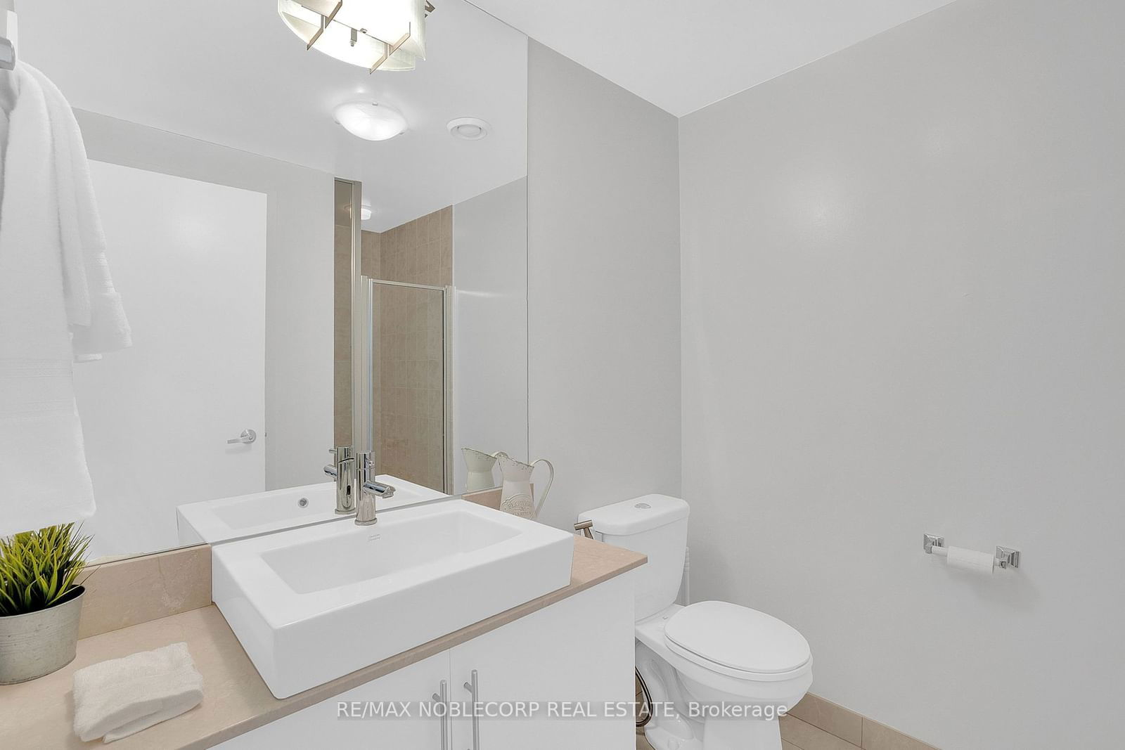 55 Bremner Blvd, unit 4407 for sale - image #20