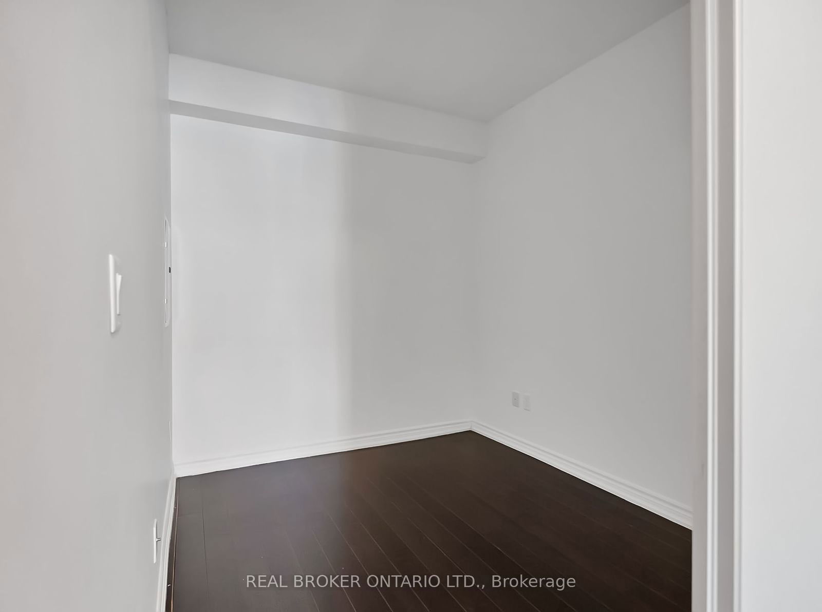 386 Yonge St, unit 3001 for rent