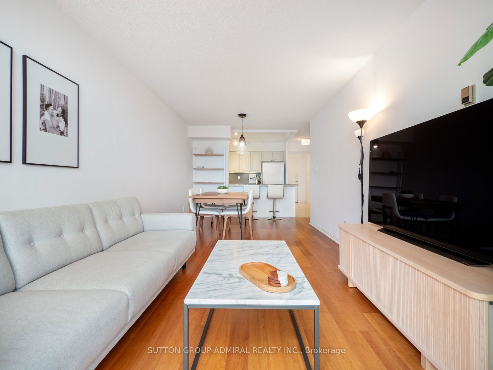 260 Merton St, unit 907 for sale - image #16