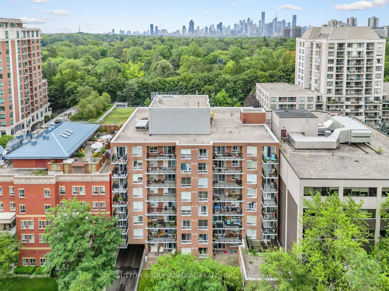 260 Merton St, unit 907 for sale - image #25