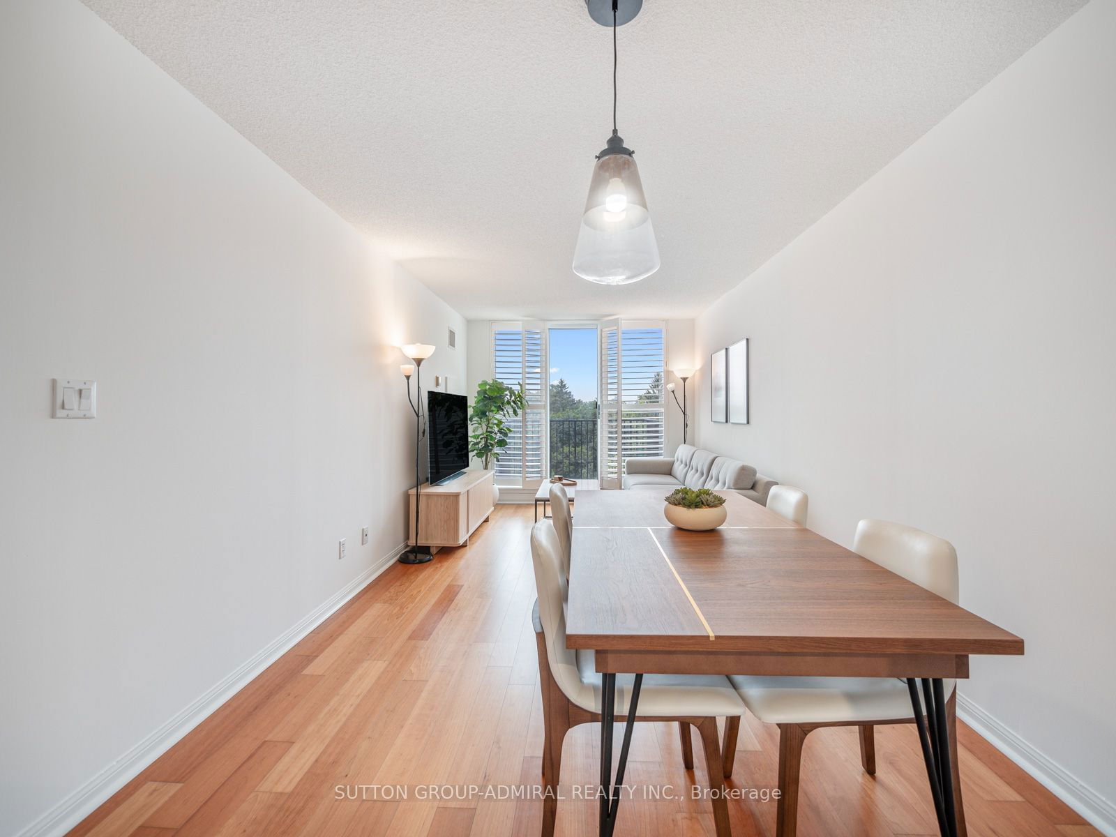 260 Merton St, unit 907 for sale - image #6