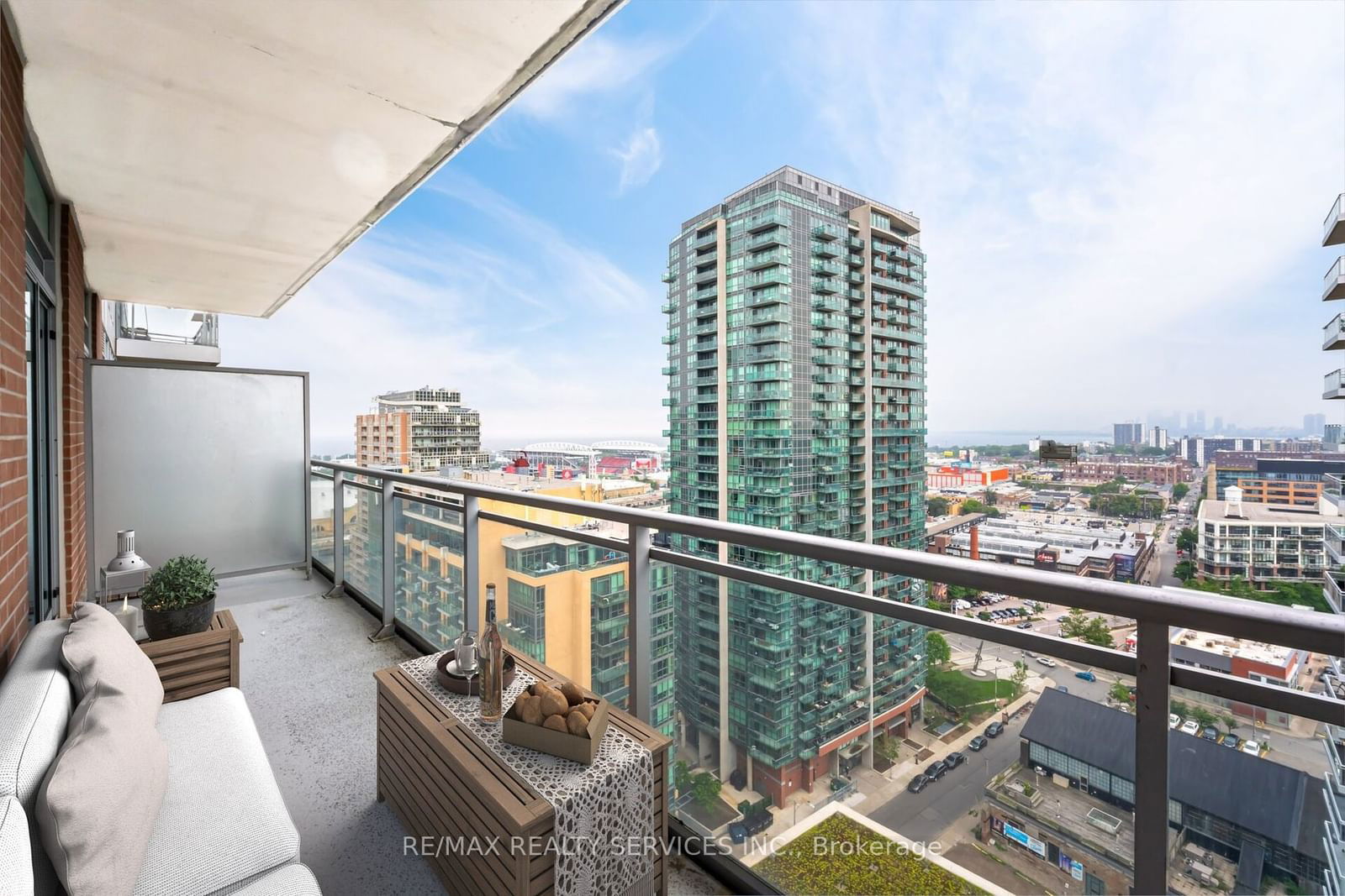 50 Lynn Williams St, unit 2108 for sale - image #16