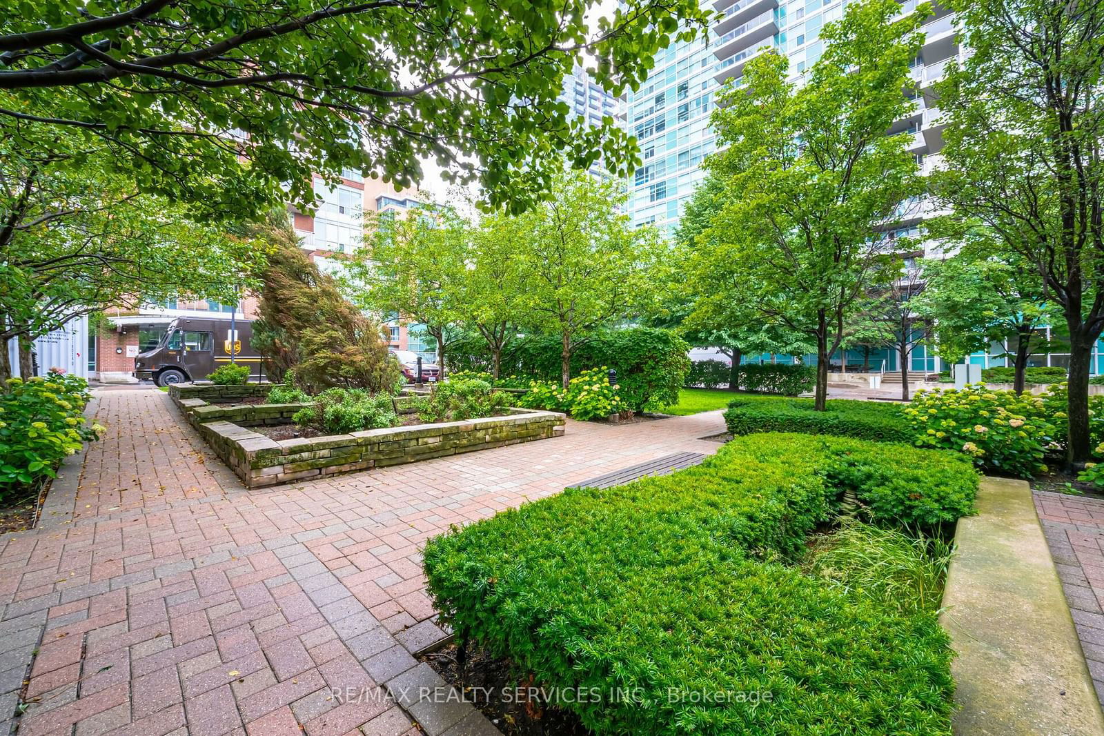 50 Lynn Williams St, unit 2108 for sale - image #20