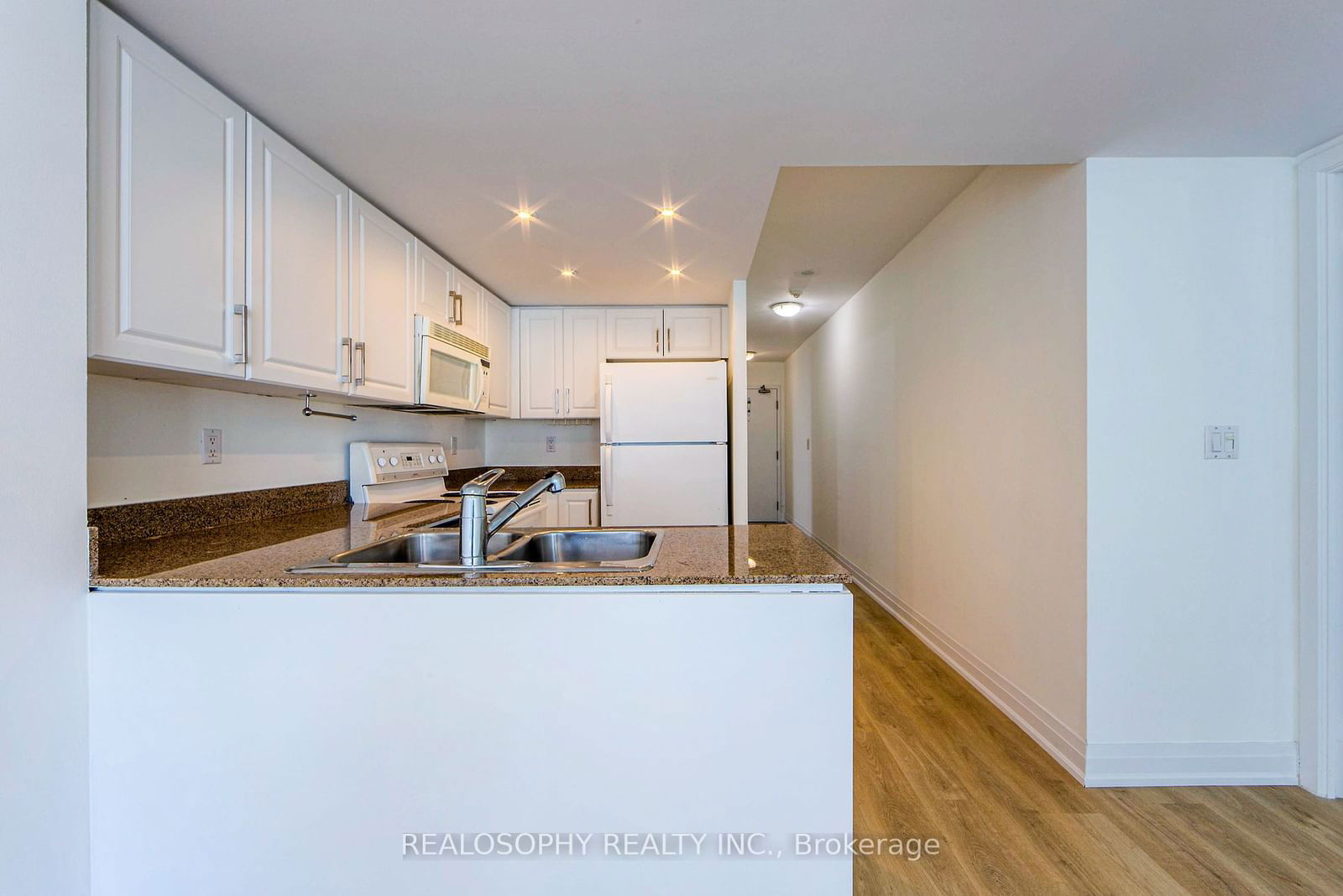 381 Front St W, unit 1905 for sale - image #9