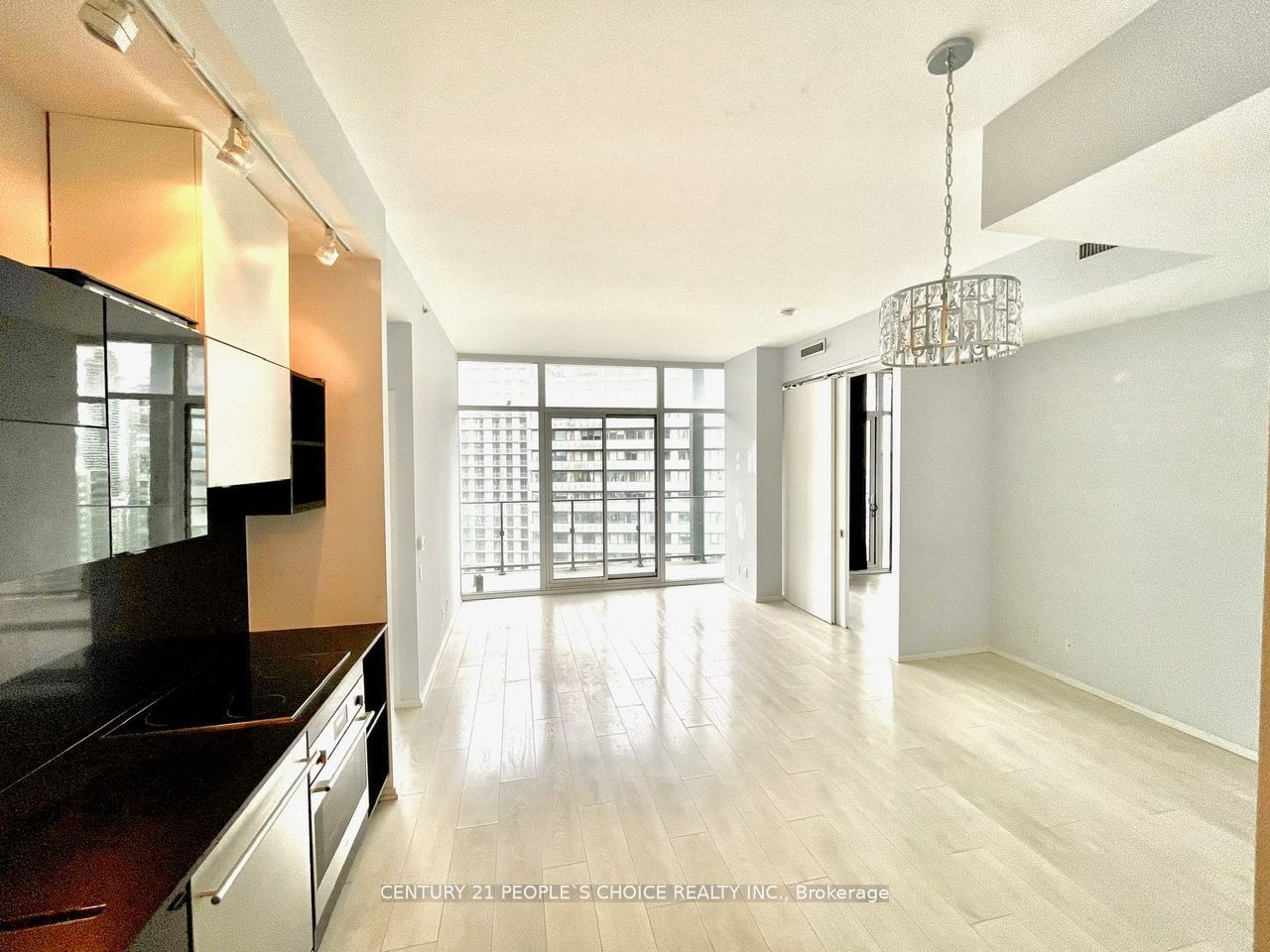 125 Peter St, unit 3612 for rent - image #5