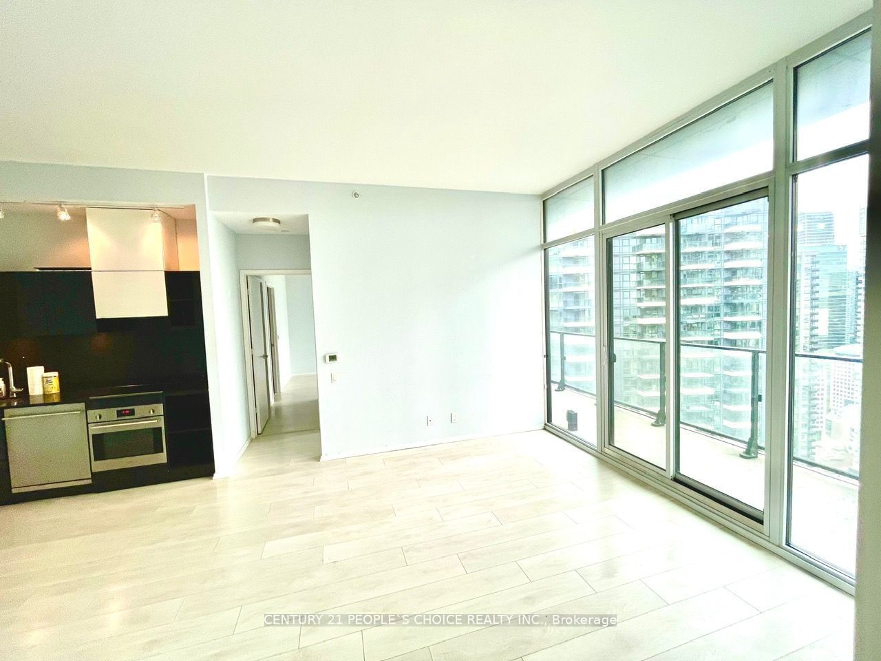 125 Peter St, unit 3612 for rent - image #6