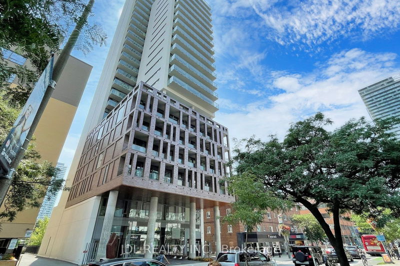 81 Wellesley St E, unit 403 for sale - image #1