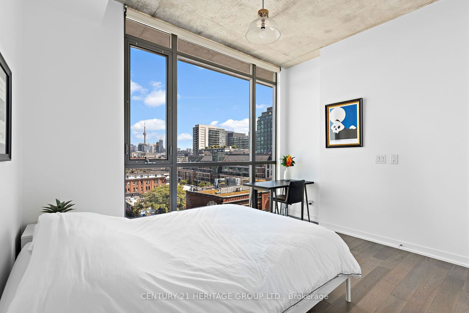 8 Gladstone Ave, unit 703 for rent - image #29