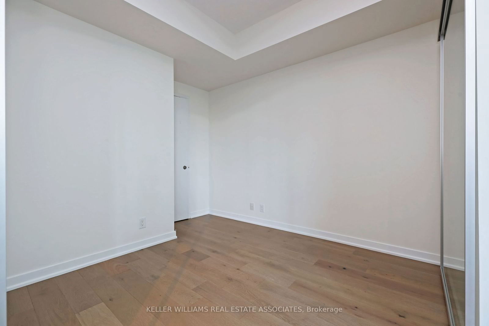 12 York St, unit 1706 for rent - image #14