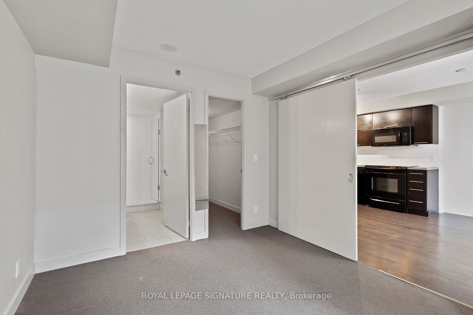 21 Nelson St, unit 414 for rent - image #23