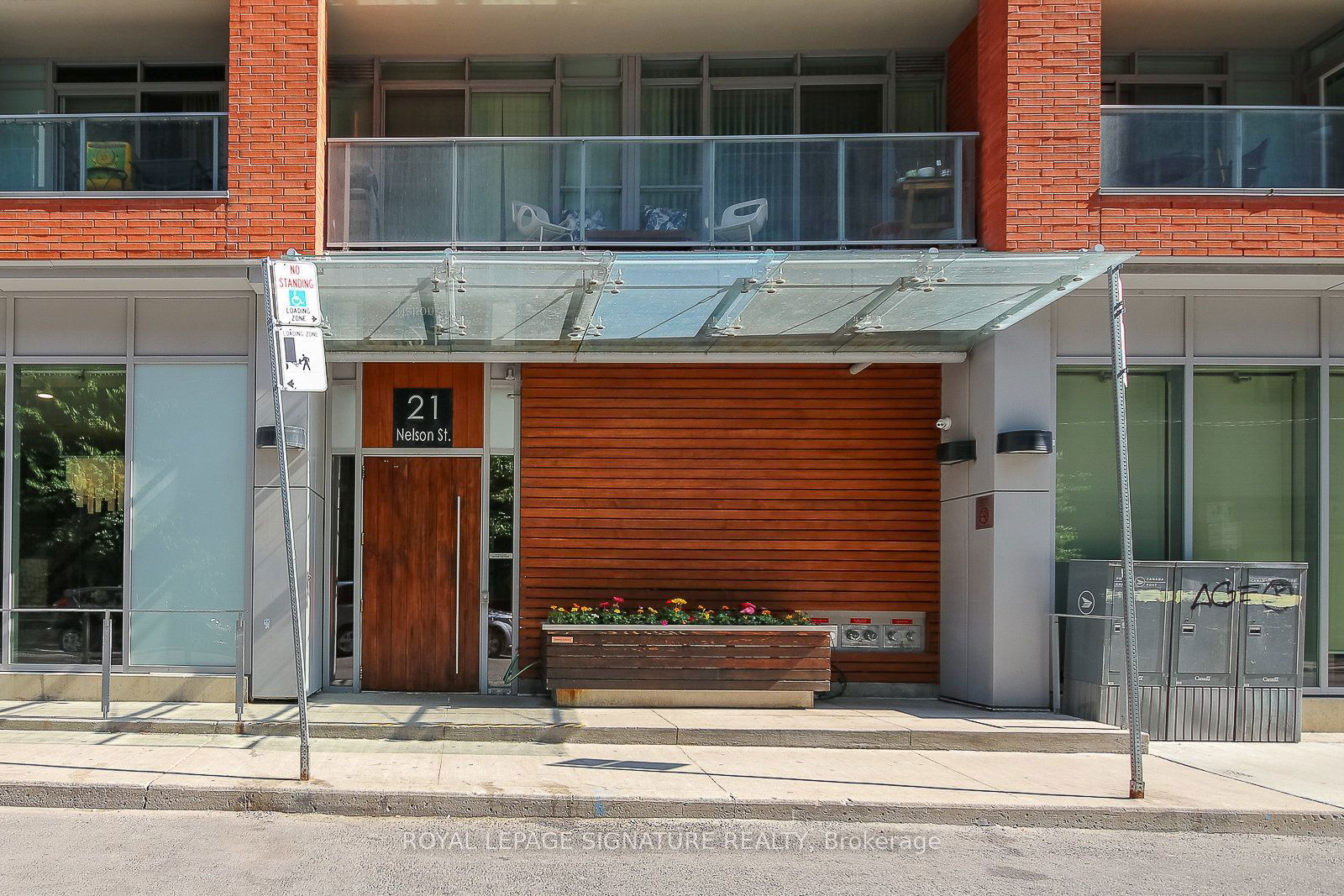 21 Nelson St, unit 414 for rent - image #33