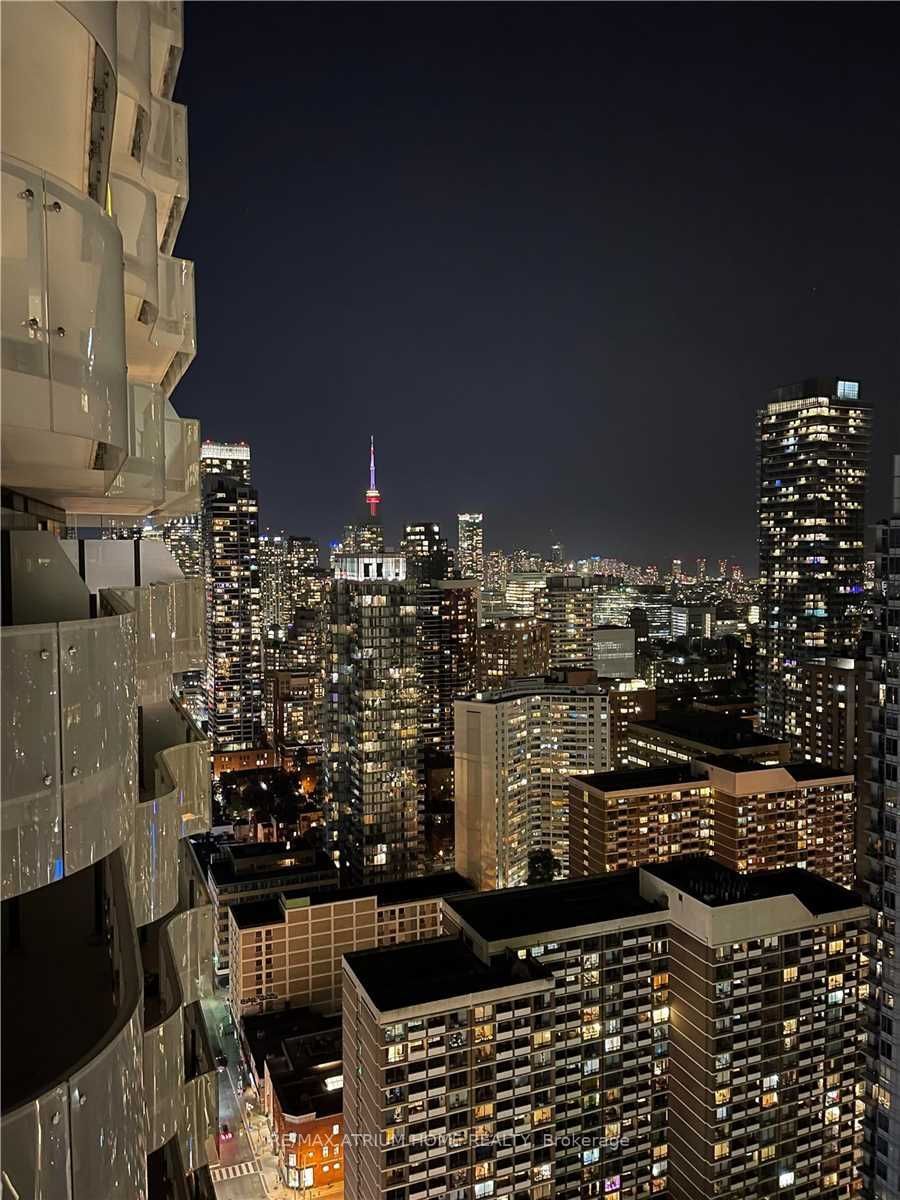 1 Bloor St E, unit 3410 for rent - image #8