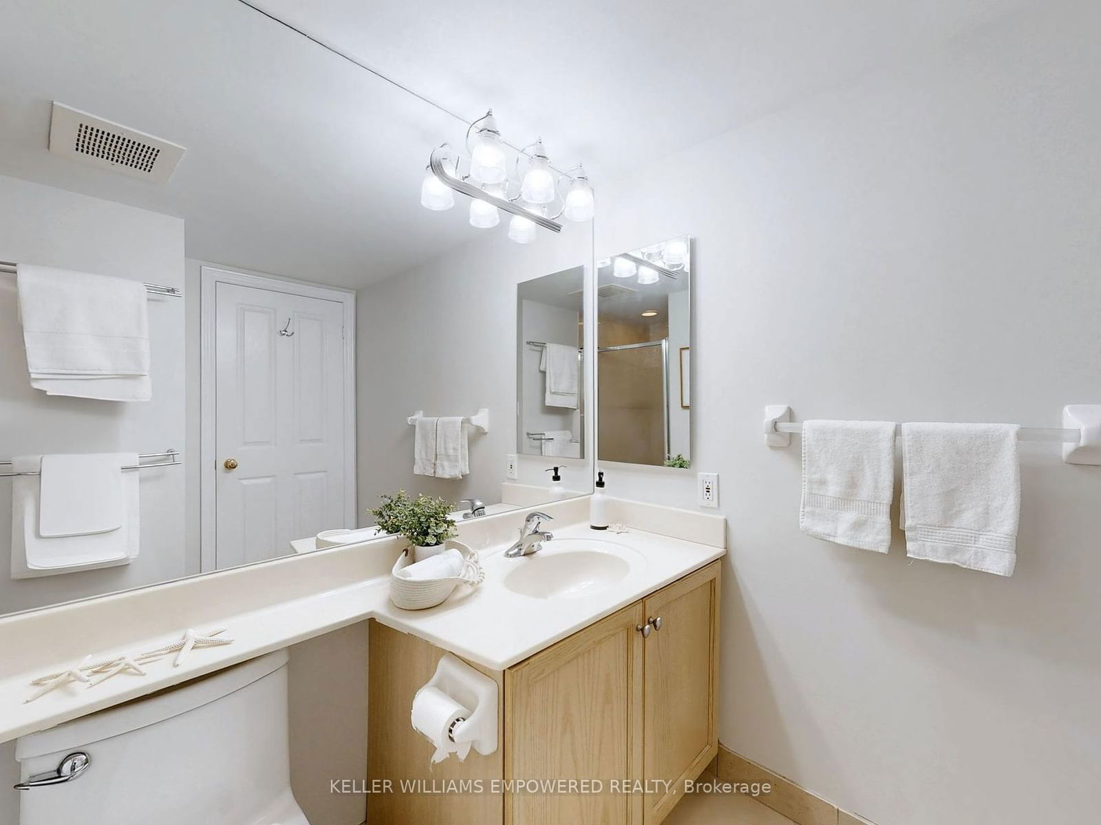 3181 Bayview Ave, unit 105 for sale - image #28