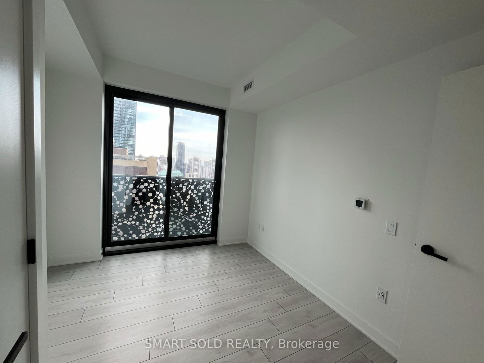 55 Charles St E, unit 2303 for rent - image #17