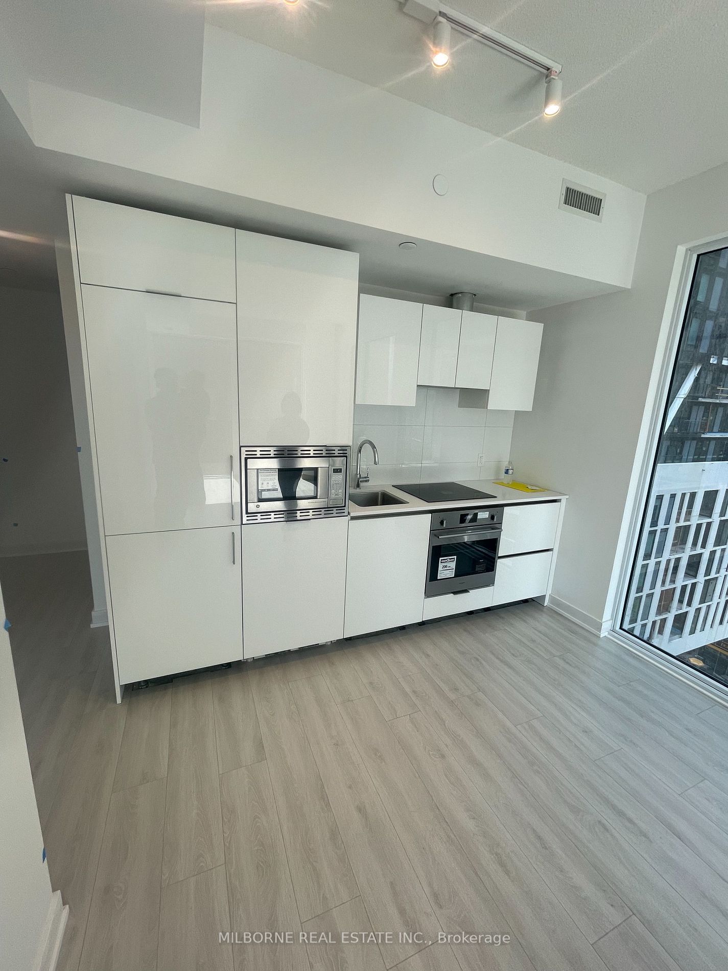 121 St Patrick St, unit 1321 for rent