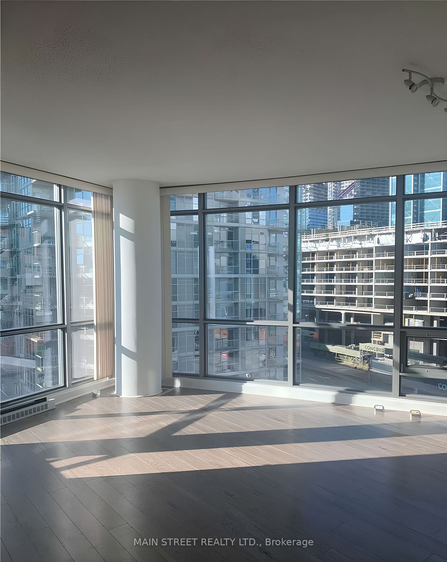 3 Navy Wharf Crt, unit 803 for sale - image #7