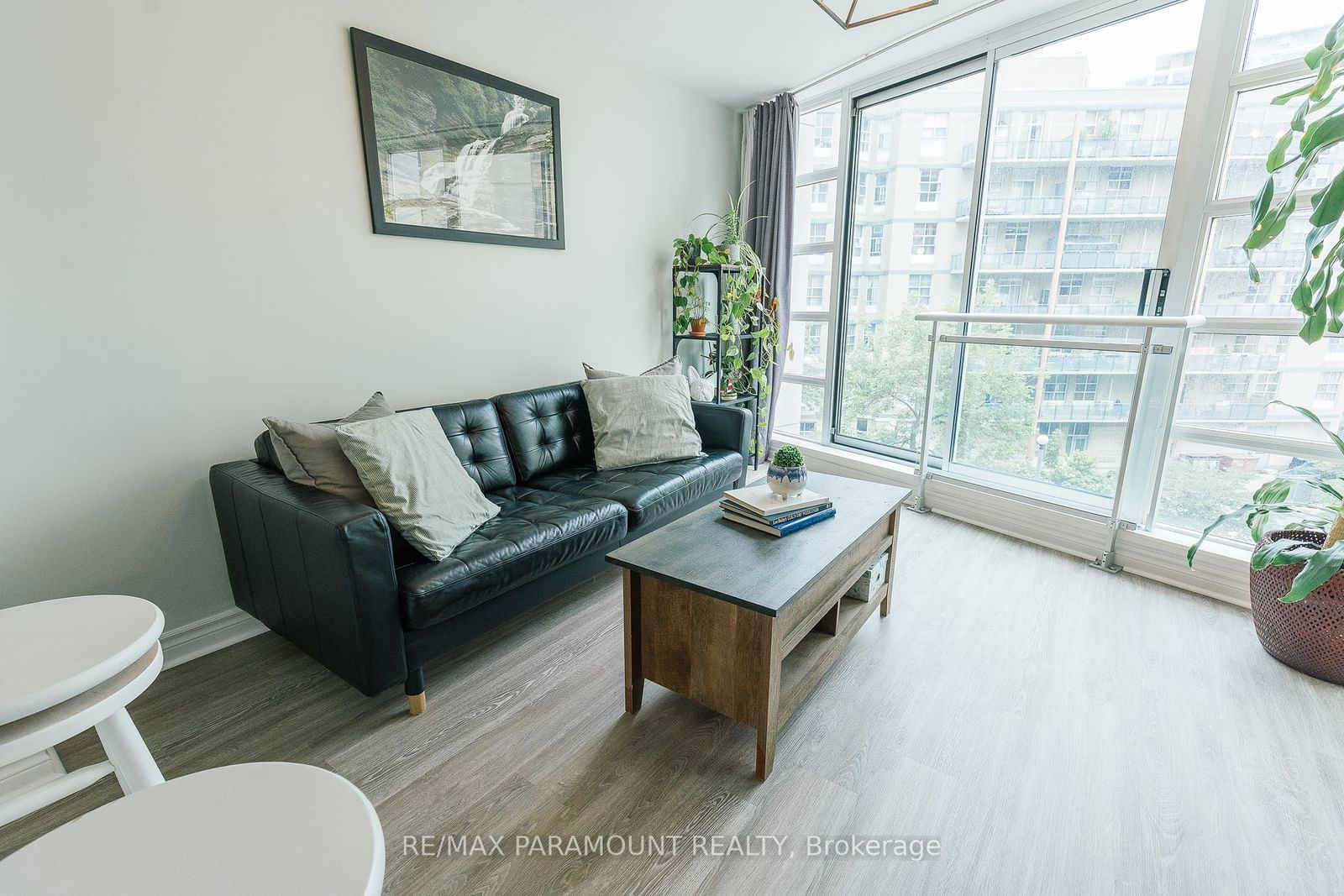 650 Queens Quay W, unit 619 for sale