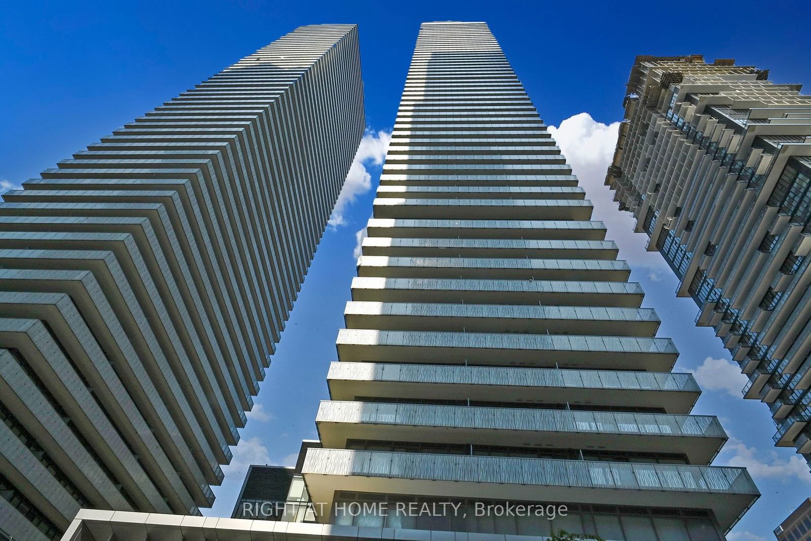 50 Charles St, unit 401 for rent - image #24