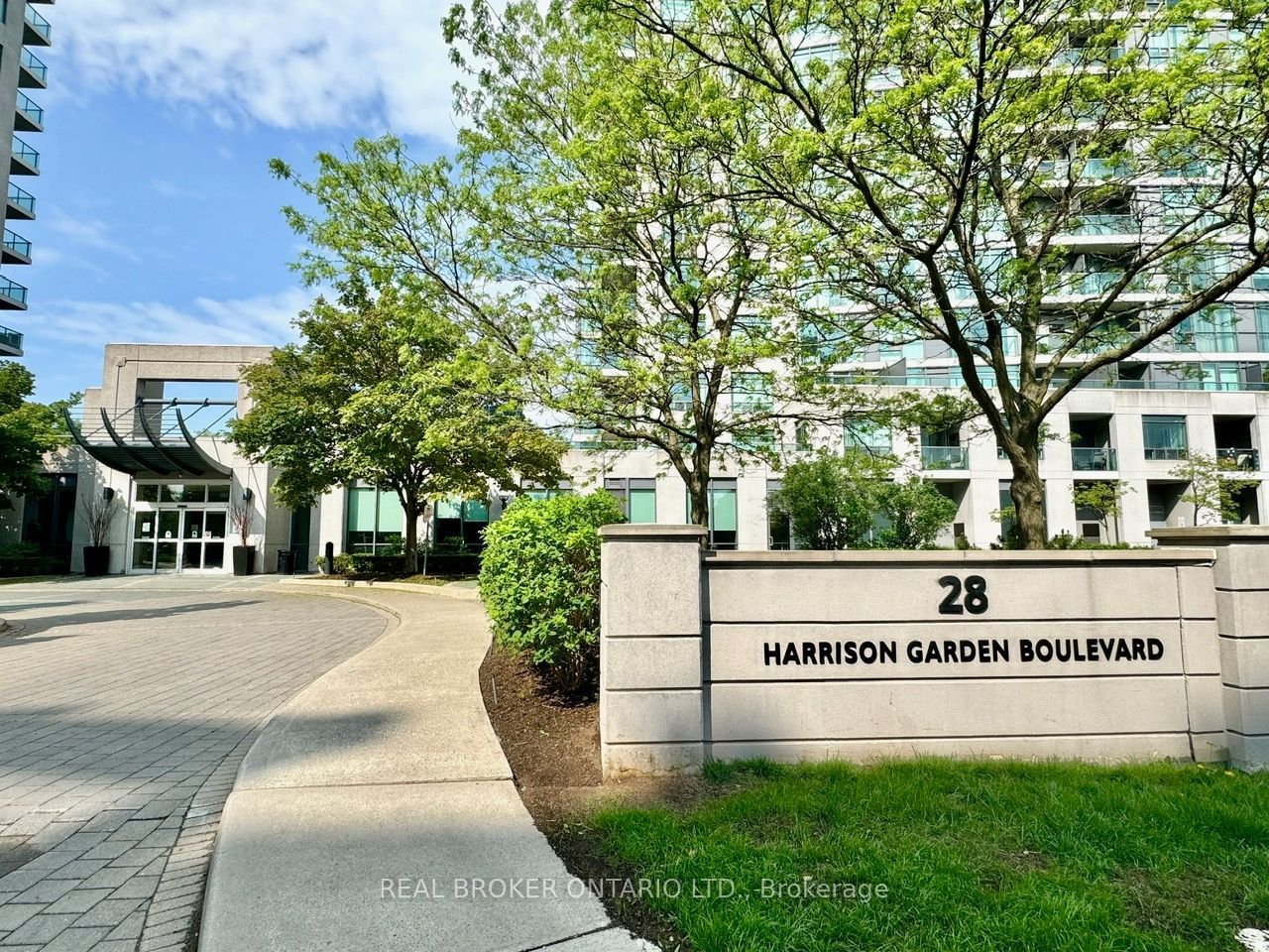 28 Harrison Garden Blvd, unit 312 for sale