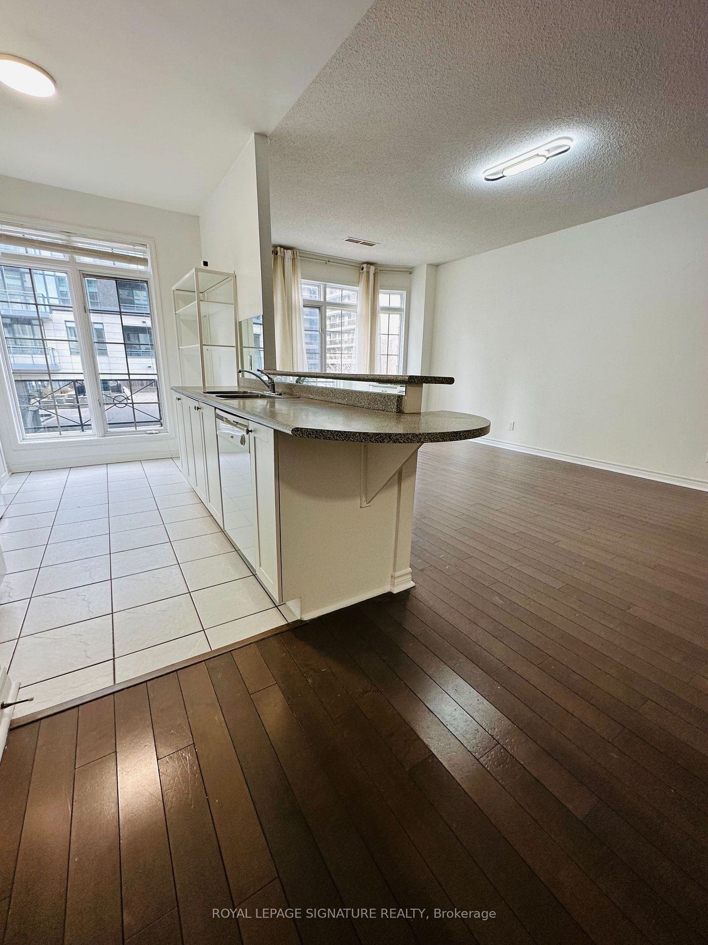 38 Kenaston Gdns, unit GV 205 for rent - image #7