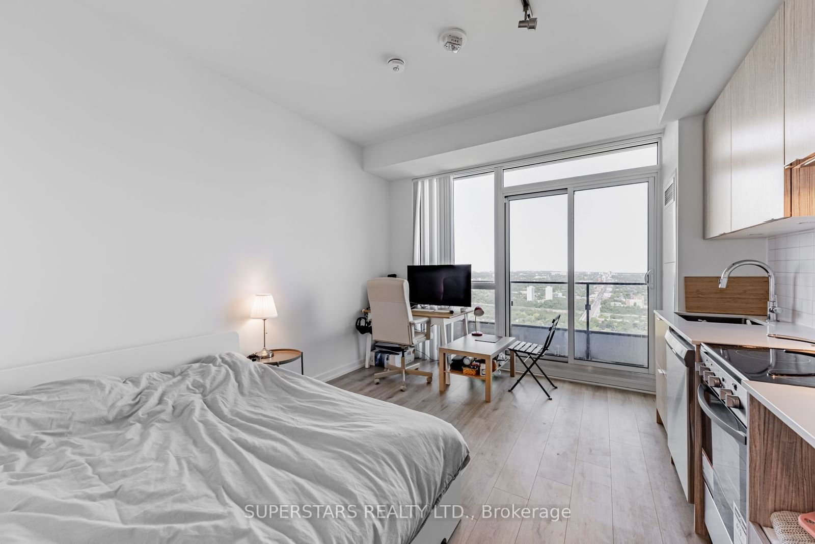 395 Bloor St E, unit 4508 for sale