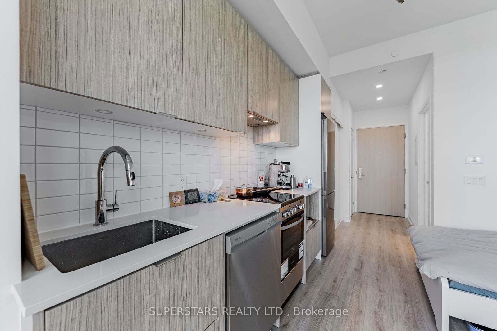 395 Bloor St E, unit 4508 for sale - image #8