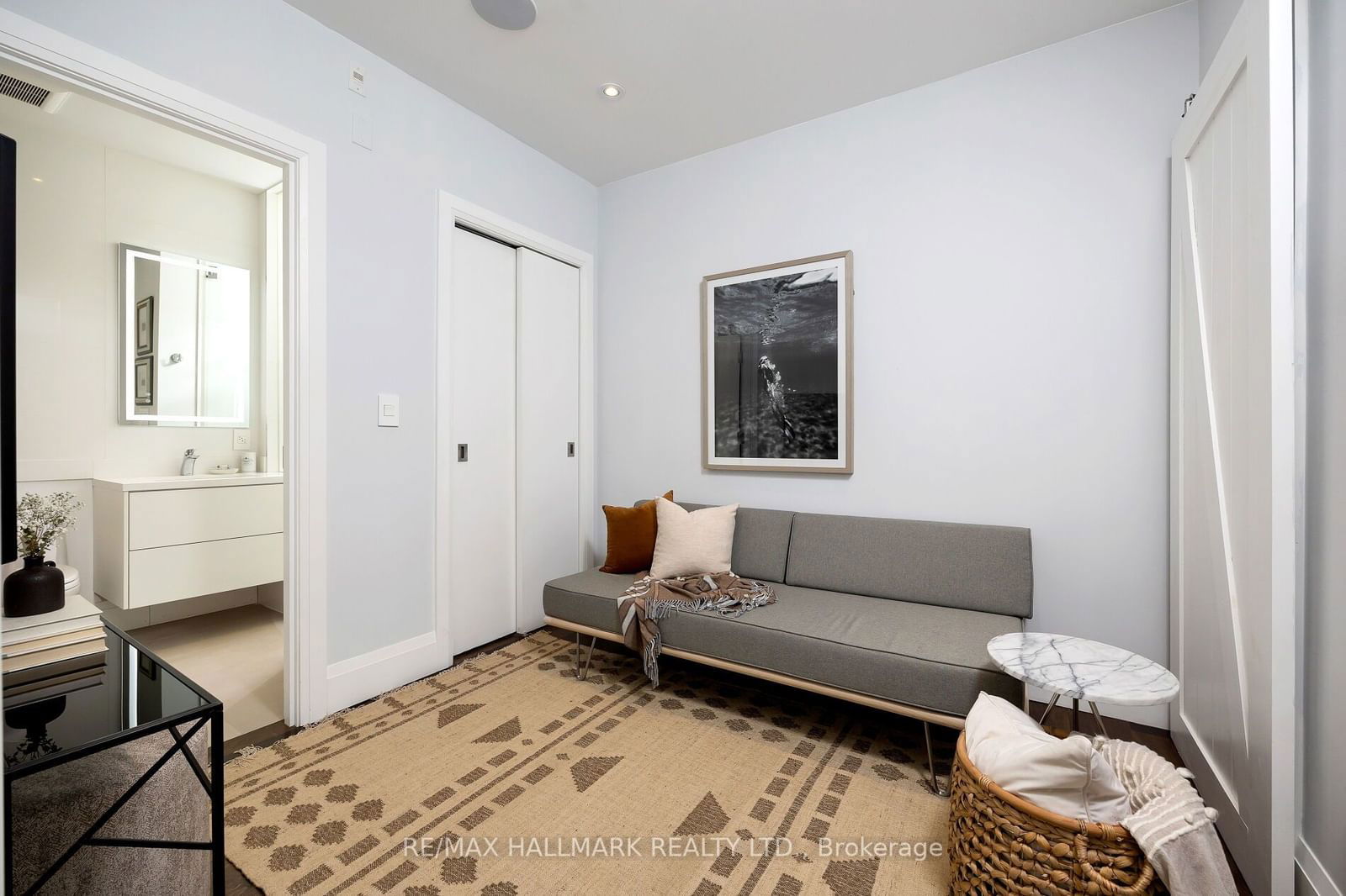 43 Hanna Ave, unit 423 for sale - image #30