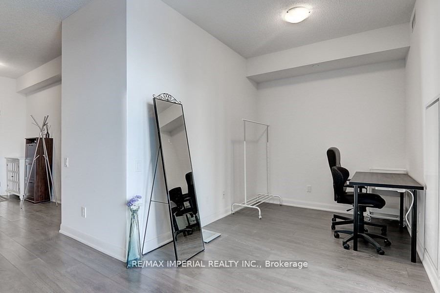 5168 Yonge St, unit 3601 for rent - image #25