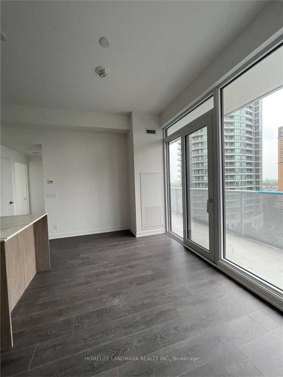 15 Holmes Ave, unit 811 for sale - image #5