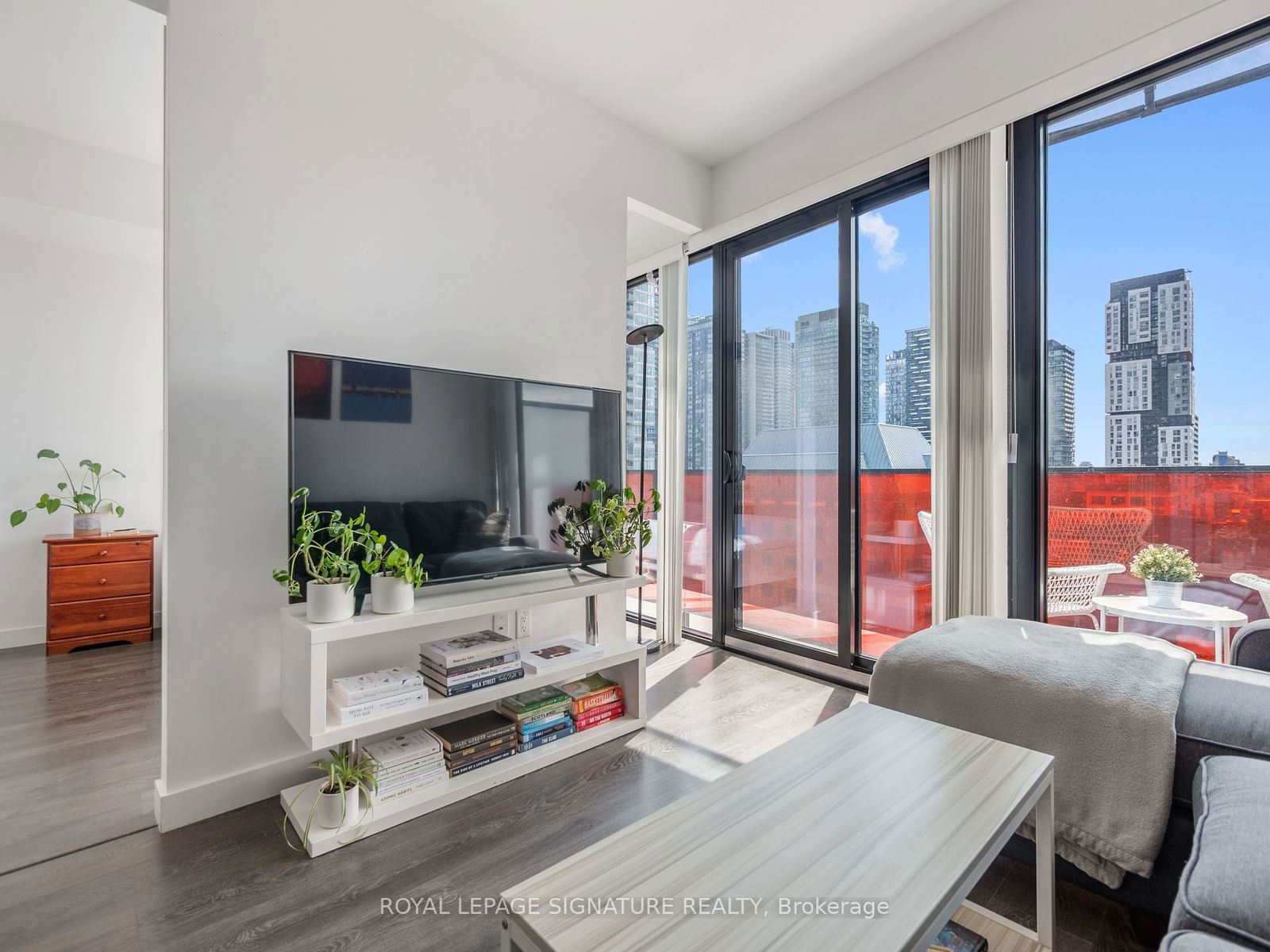 215 Queen St W, unit 1302 for sale - image #15