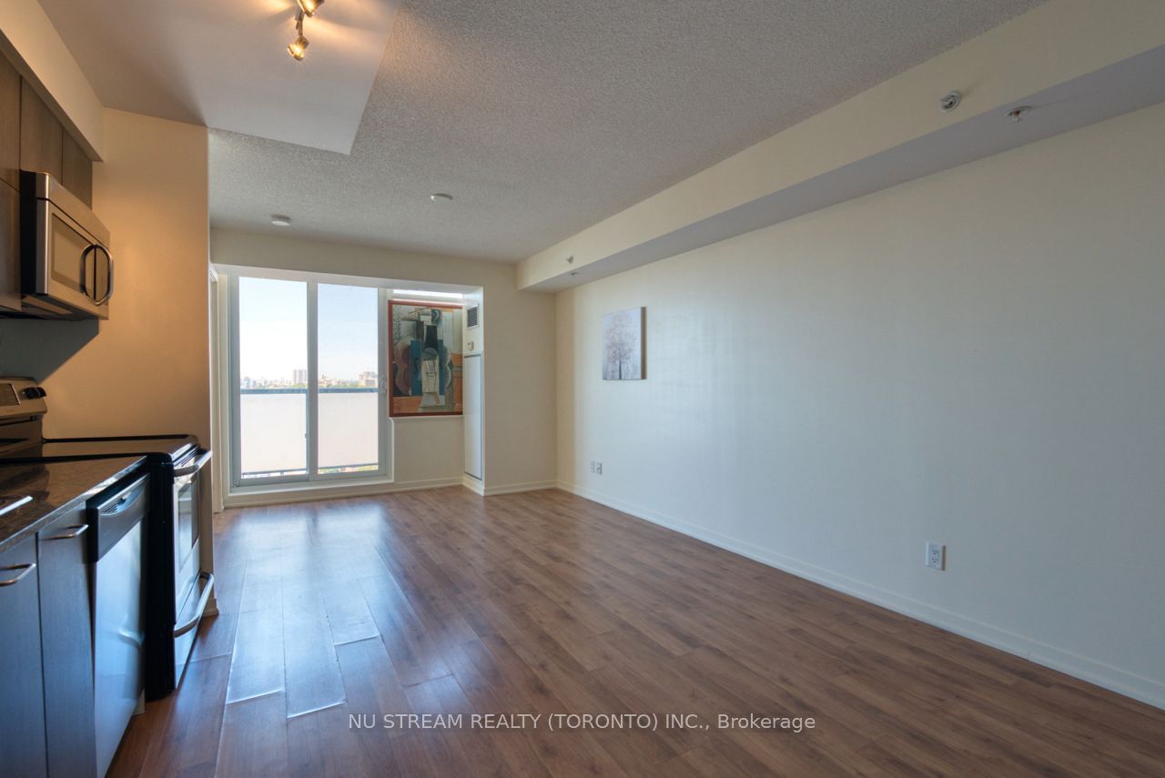 20 Joe Shuster Way, unit 1216 for rent - image #5