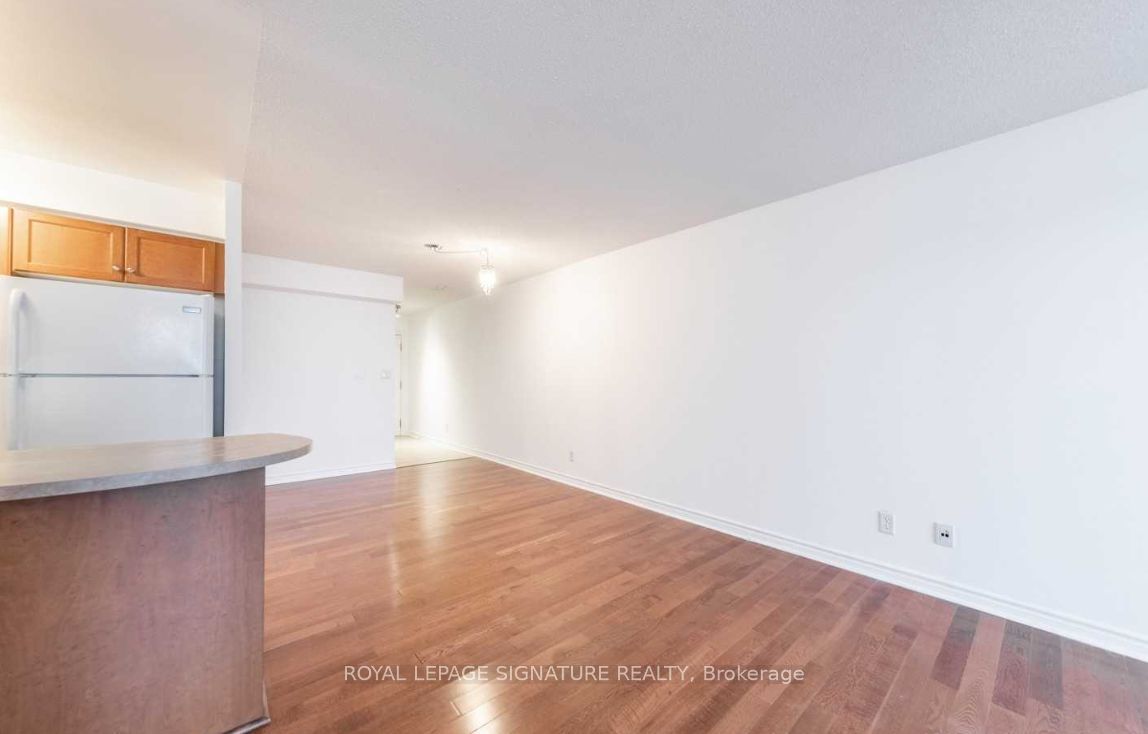 2 Rean Dr, unit 1114 for rent - image #13