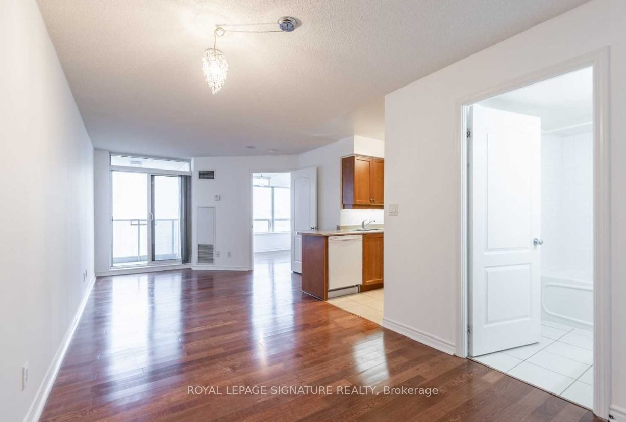 2 Rean Dr, unit 1114 for rent - image #5