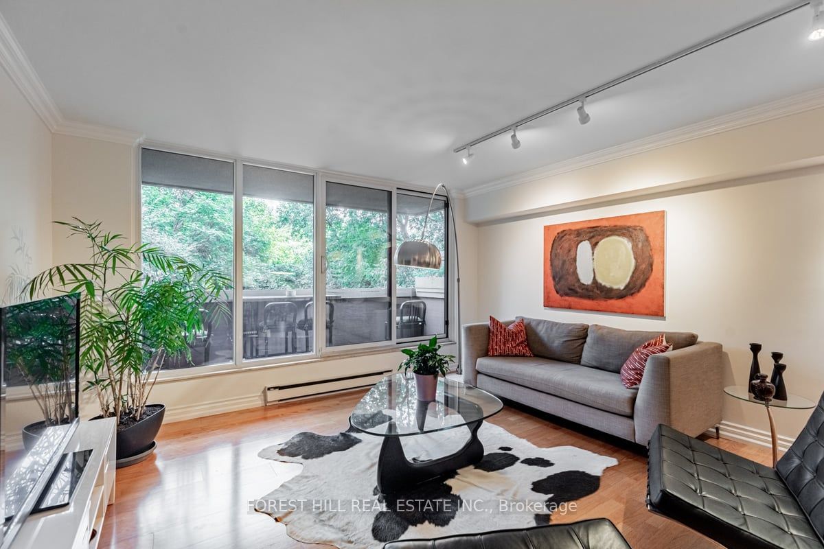 360 Bloor St E, unit 110 for sale