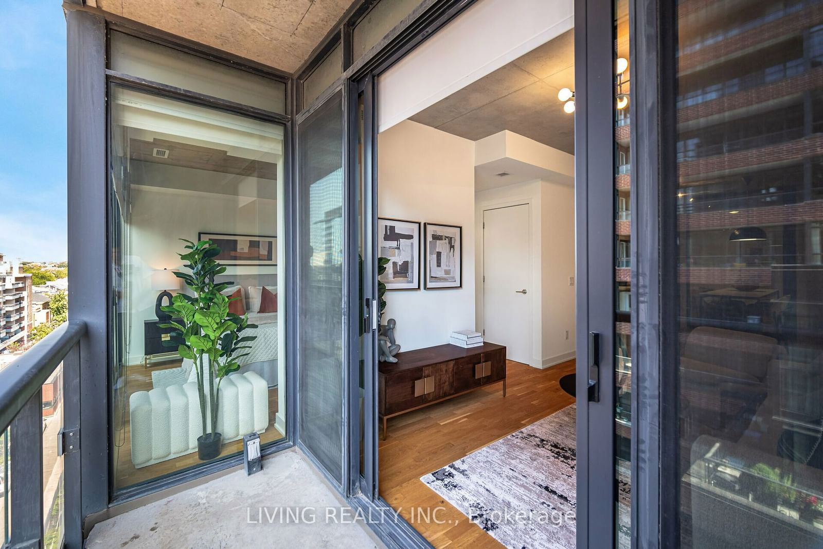 8 Dovercourt Rd, unit 708 for sale - image #22