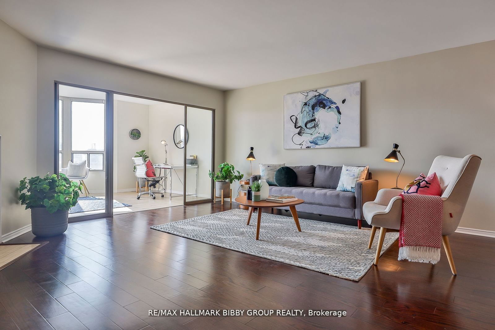 160 Frederick St, unit 803 for sale - image #3