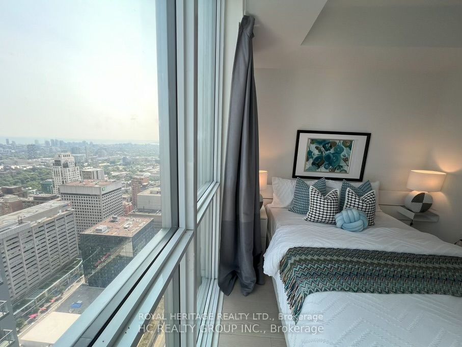 1 Yorkville Ave, unit 4501 for rent - image #3