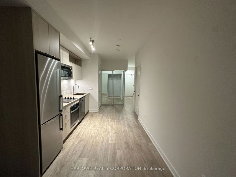 70 Princess St, unit 1411 E for rent - image #1