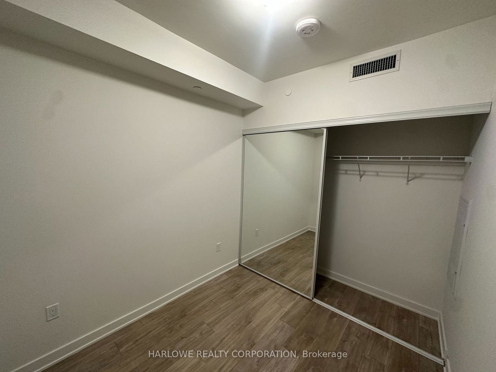 70 Princess St, unit 1411 E for rent - image #16