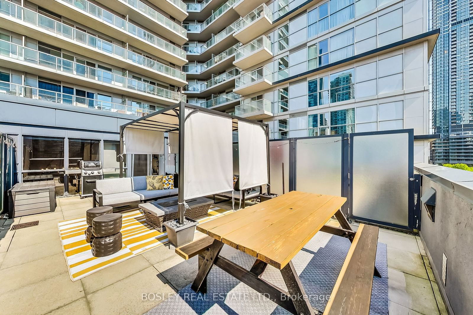 352 Front St W, unit 209 for sale - image #32