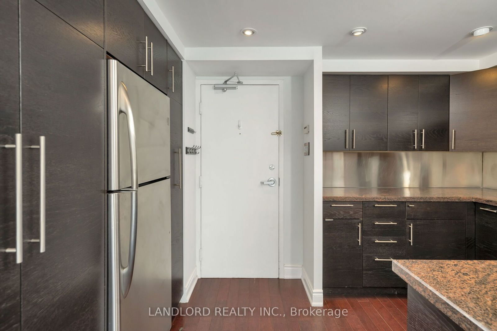 705 King St W, unit 603 for sale - image #4