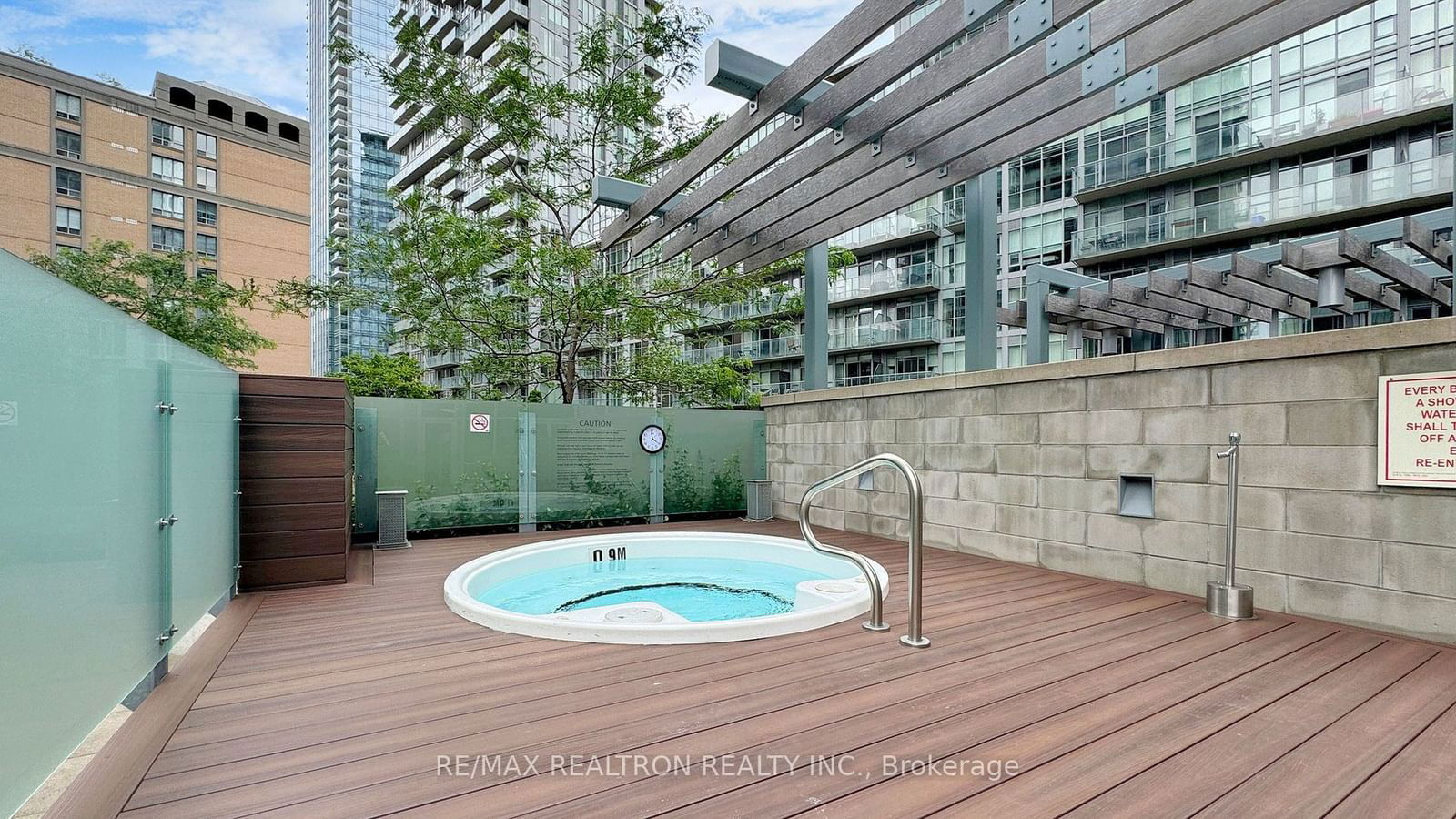 30 Nelson St, unit 1004 for sale - image #36