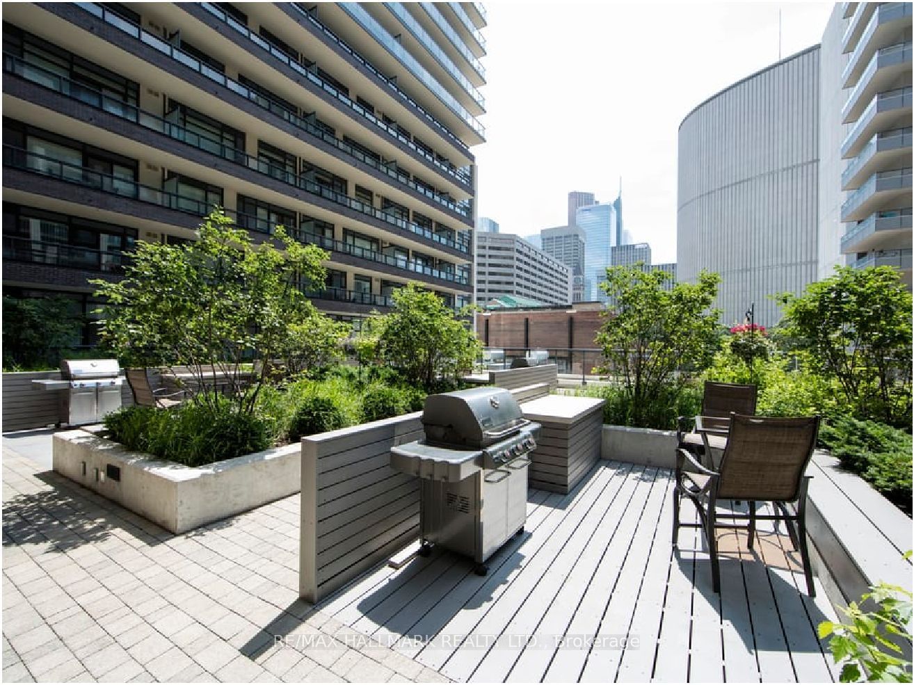 570 Bay St, unit 1718 for rent - image #17