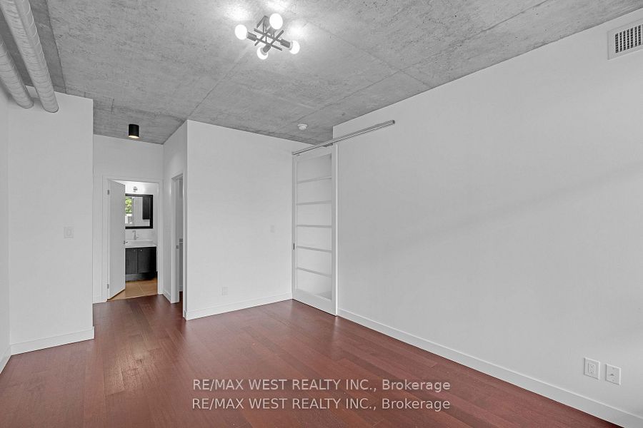 42 Camden St, unit 303 for rent - image #14