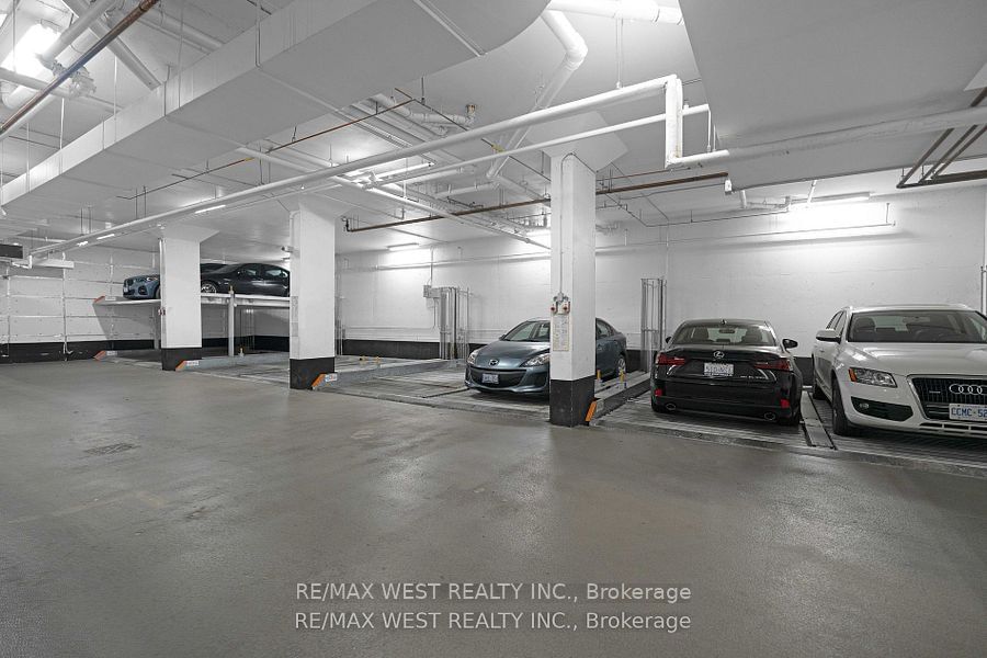 42 Camden St, unit 303 for rent - image #25